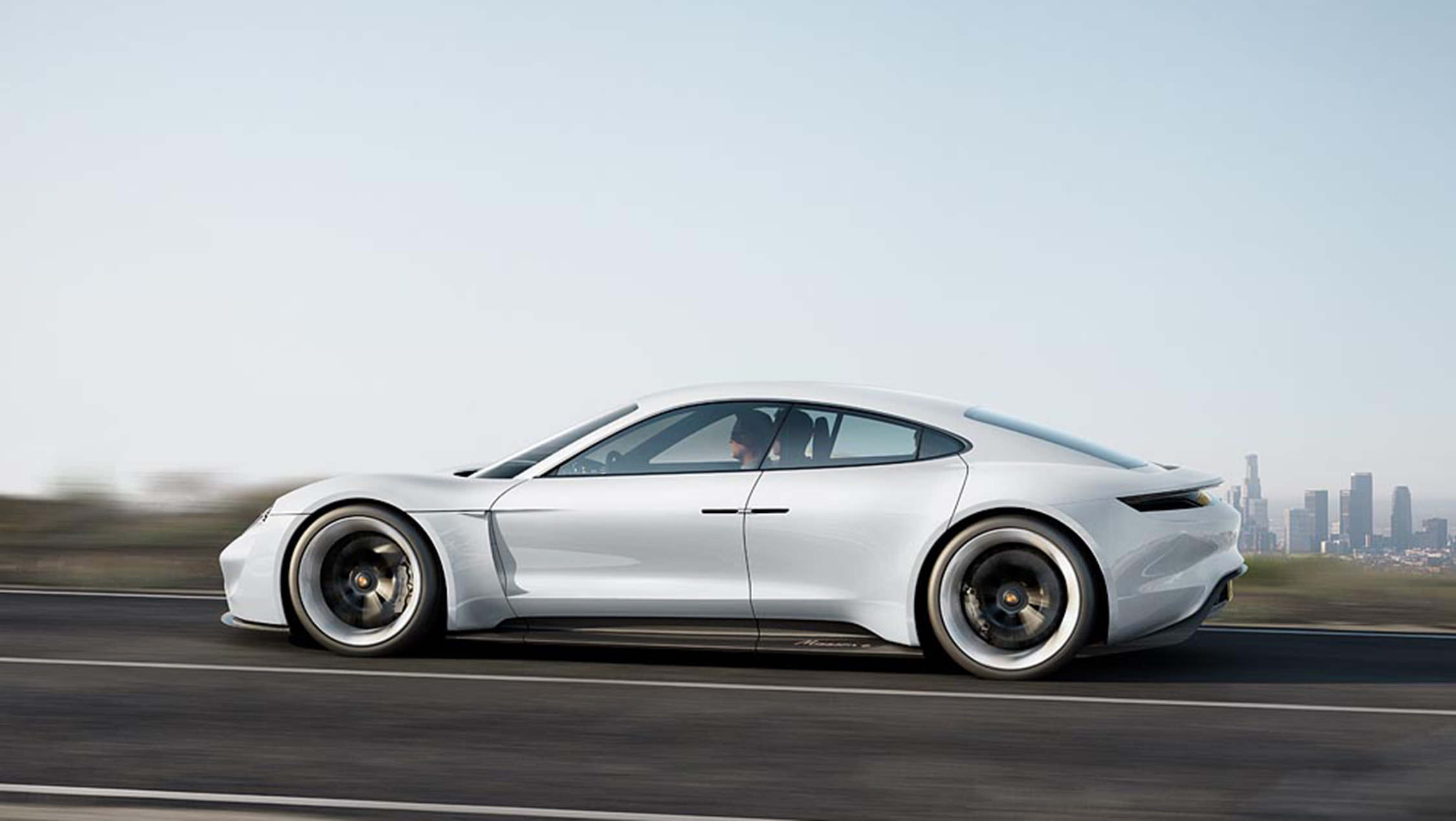 high_mission_e_concept_car_2015_porsche_ag