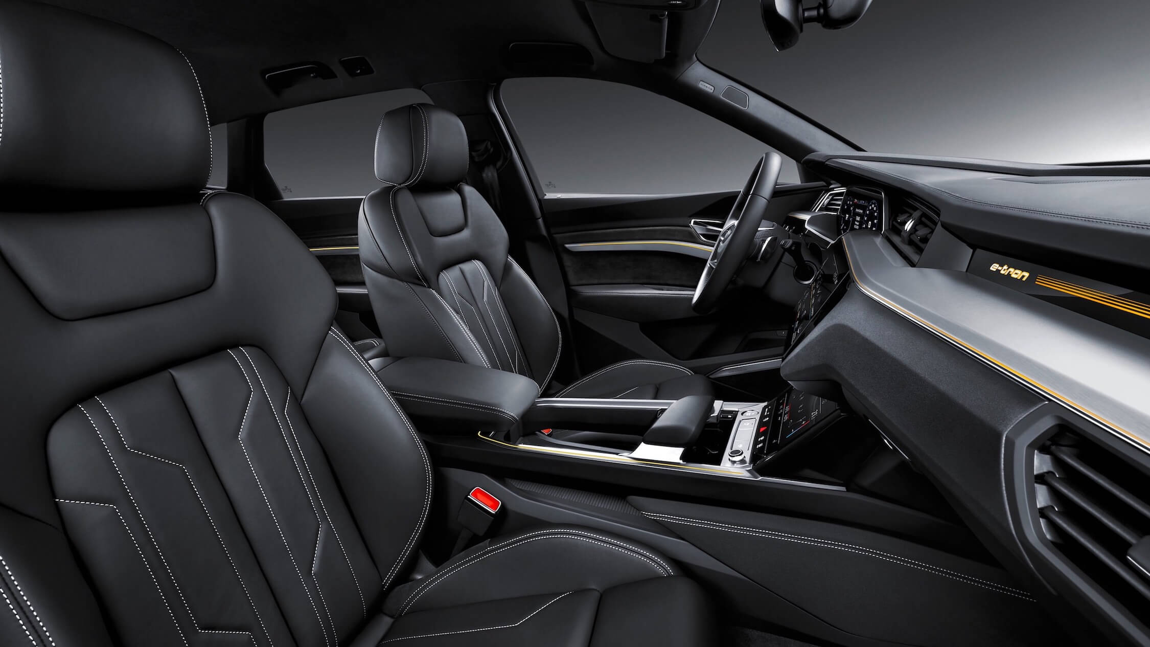 Audi-e-tron-interior