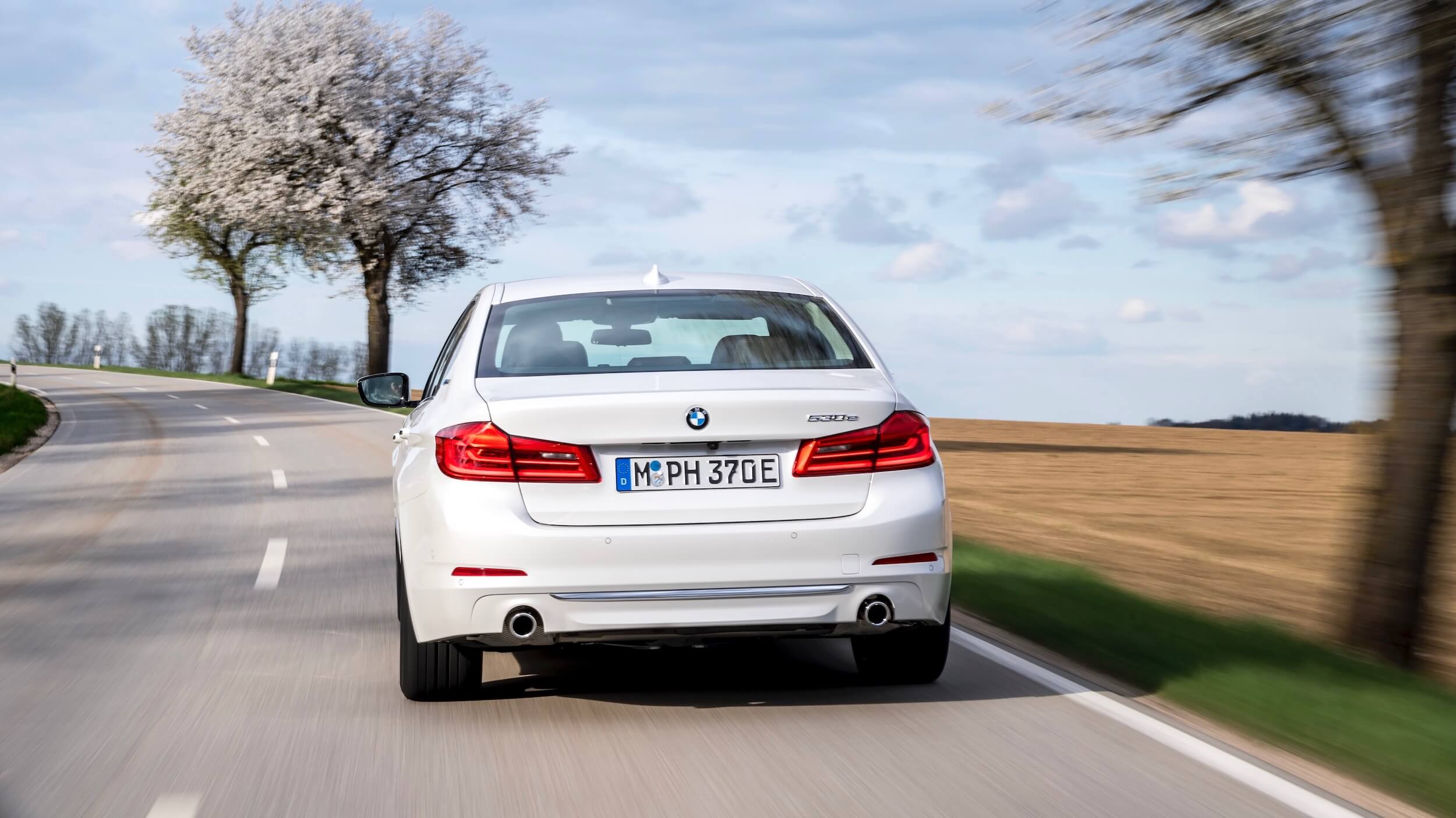 BMW 530e rear