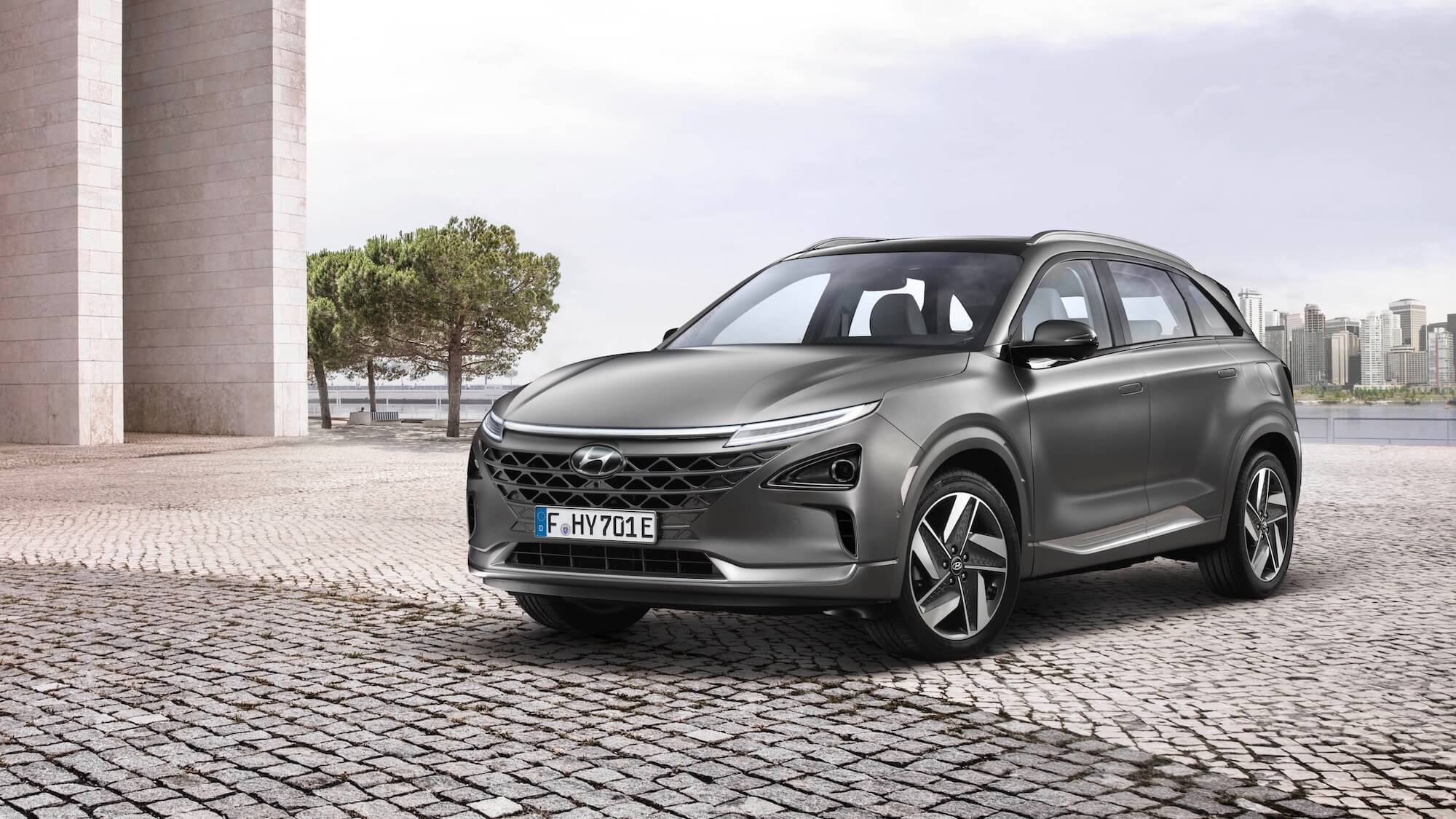 Hyundai Nexo grey