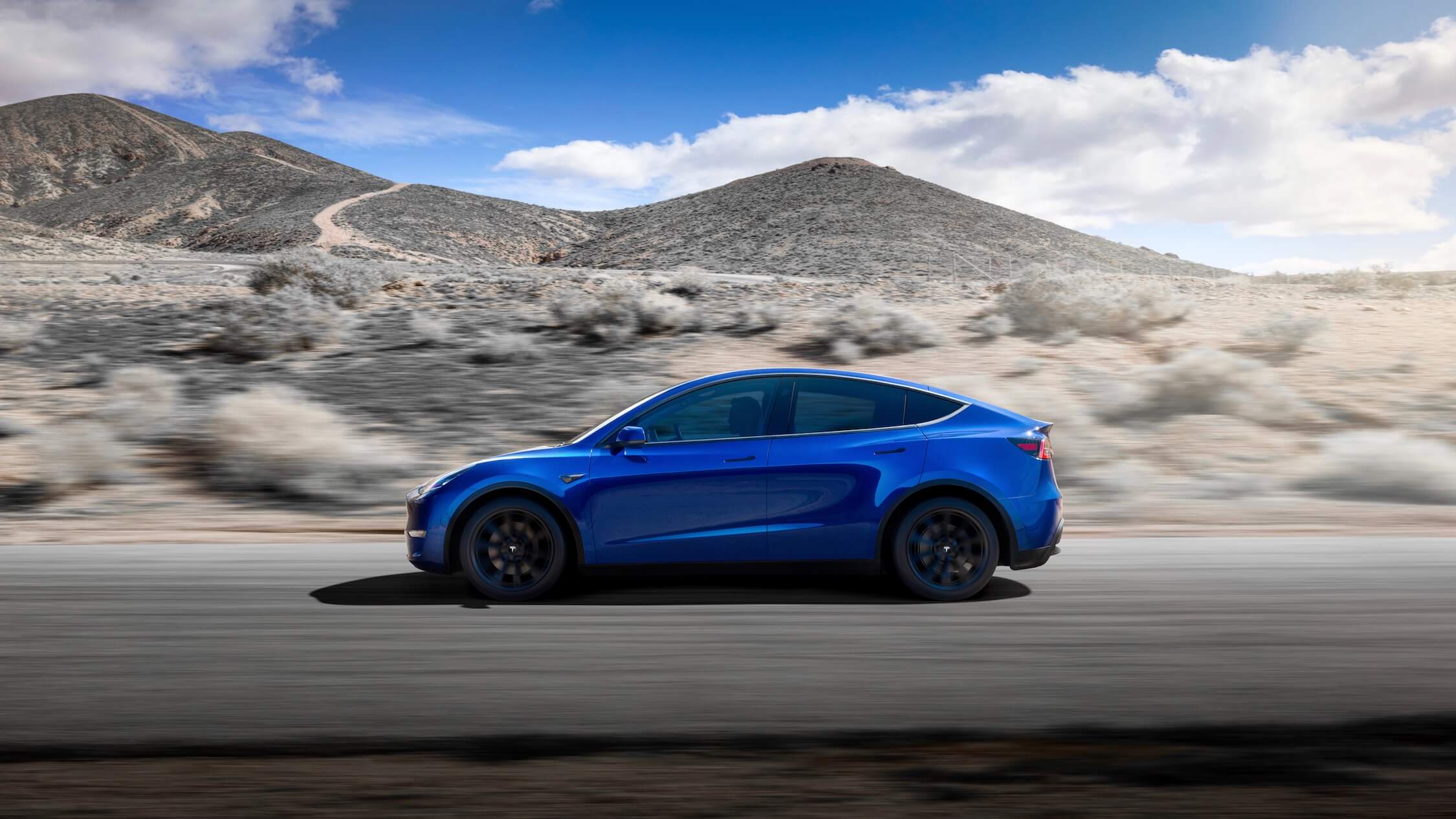 Tesla Model Y elektrische auto rood