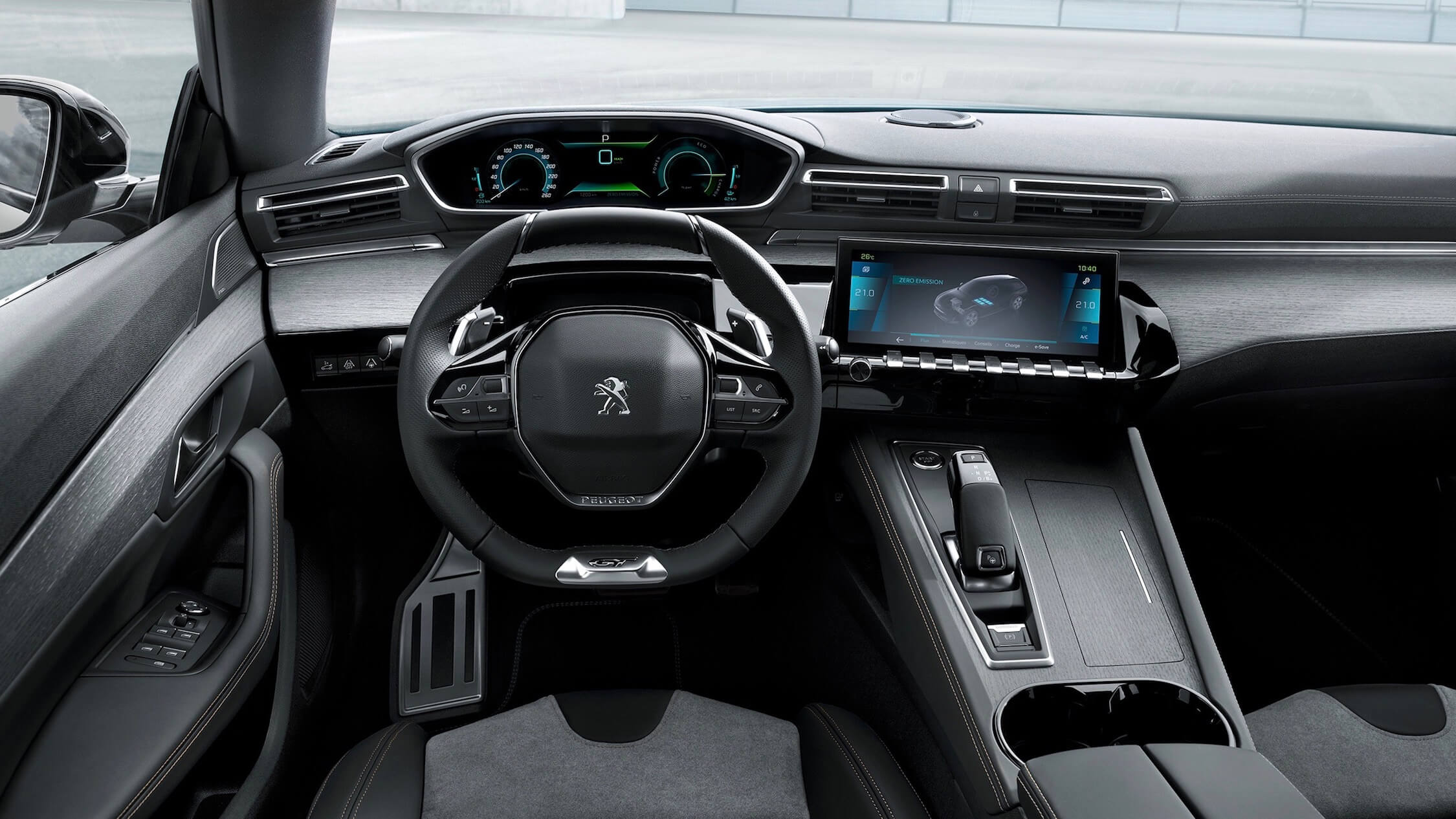 Hybride Peugeot 508 interieur