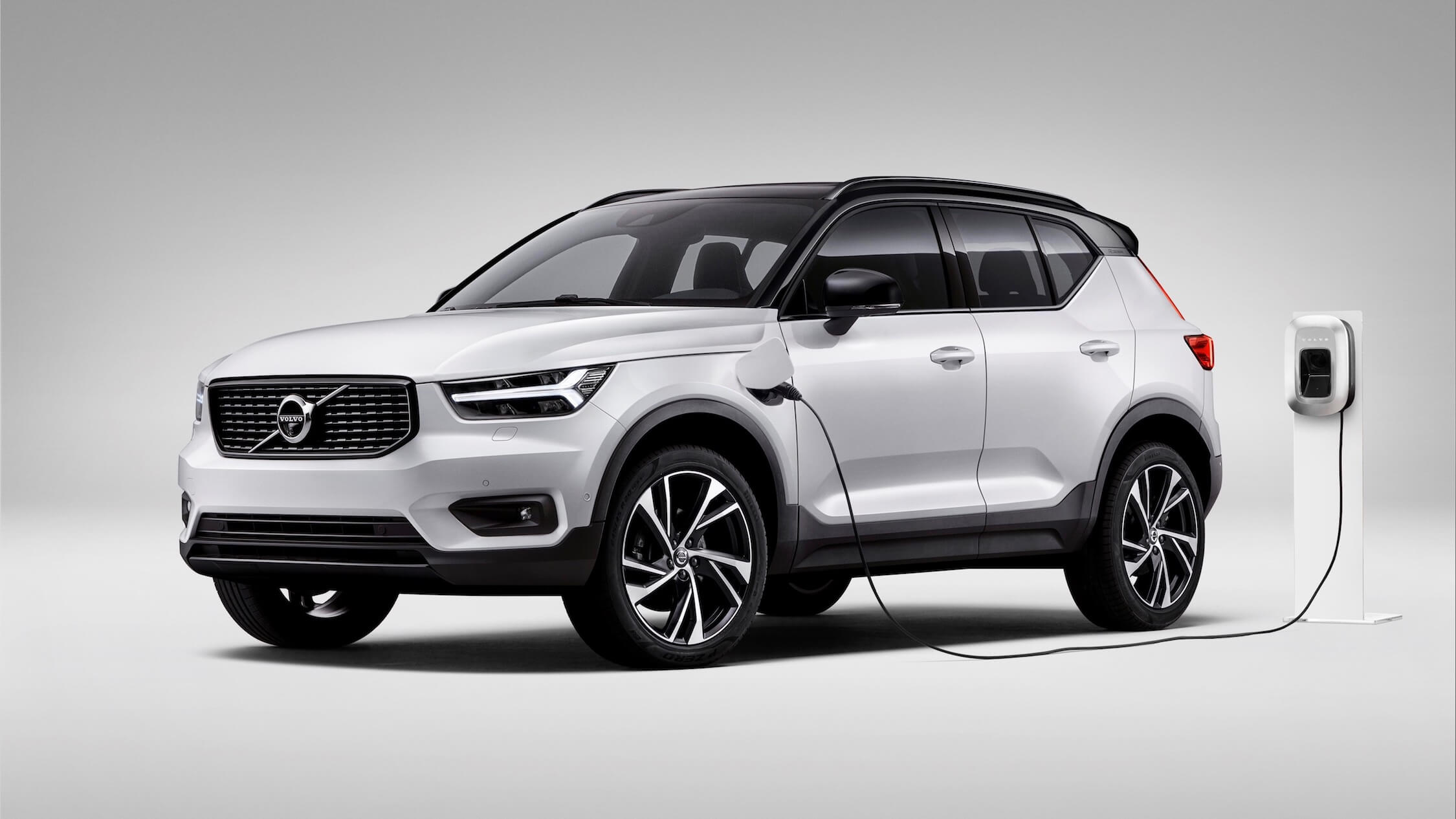 Hybride Volvo XC40 T5 laden