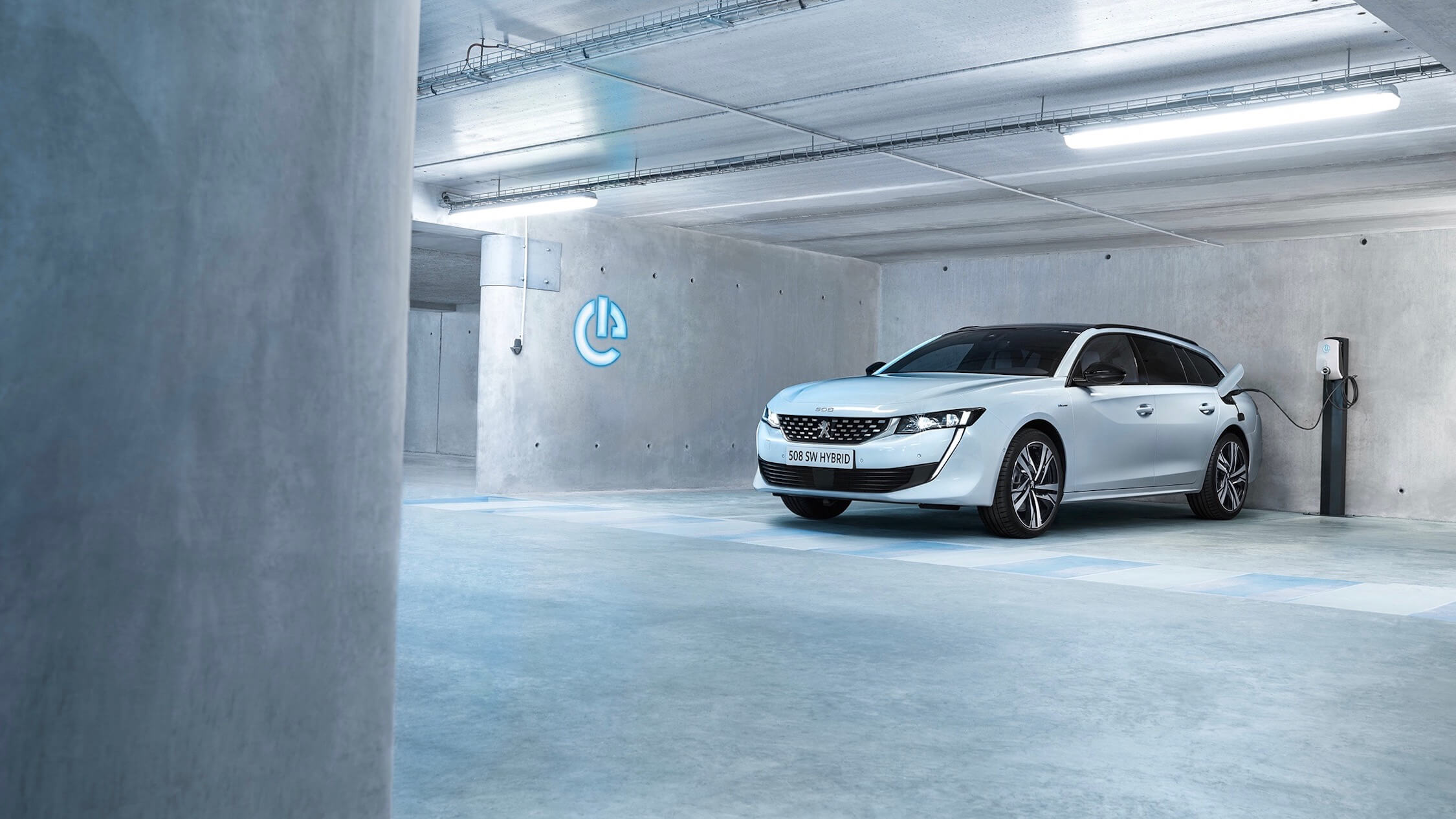 Plug-in hybride Peugeot 508 SW