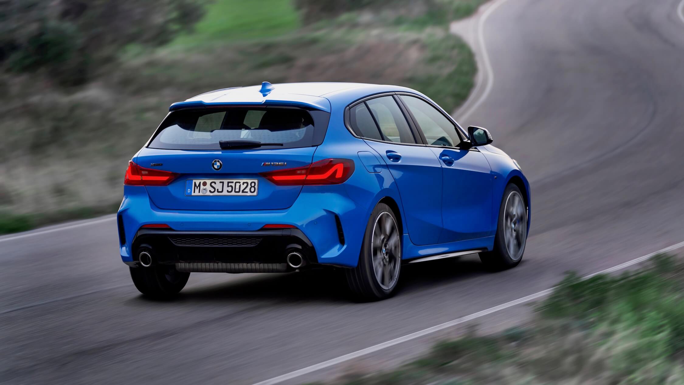 BMW 1 blauw