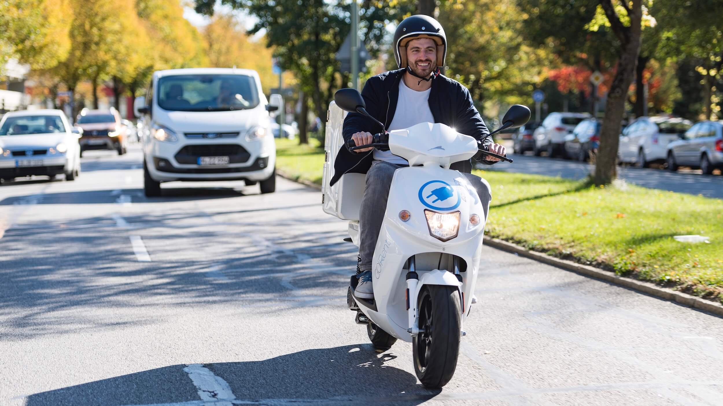 Govecs scooter met stekker