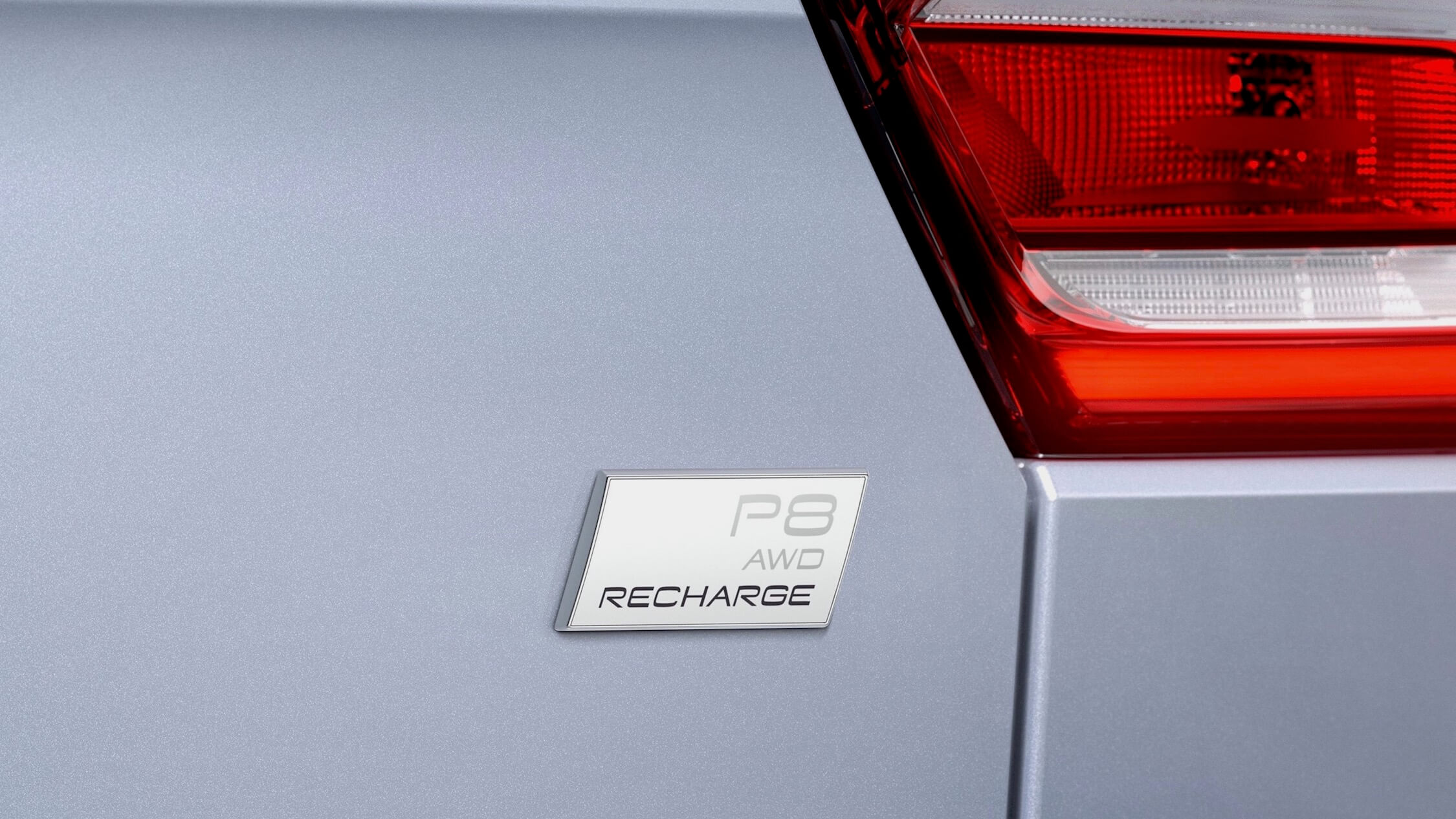 Volvo Recharge badge