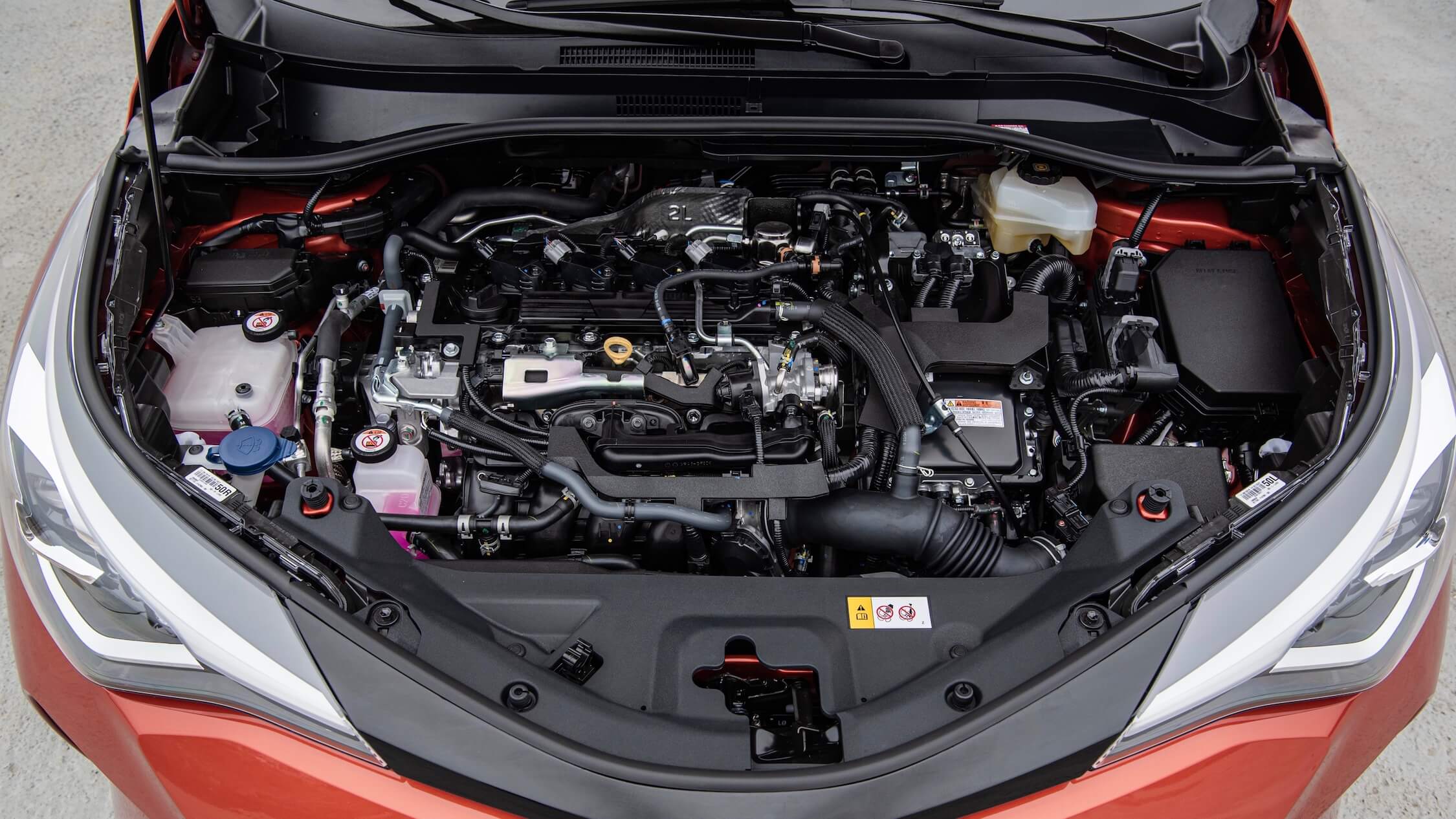 nieuwe Toyota C-HR motor