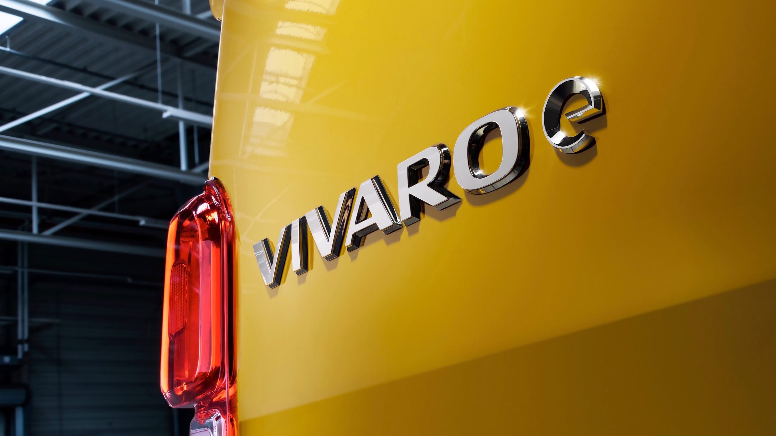 Opel Vivaro e badge