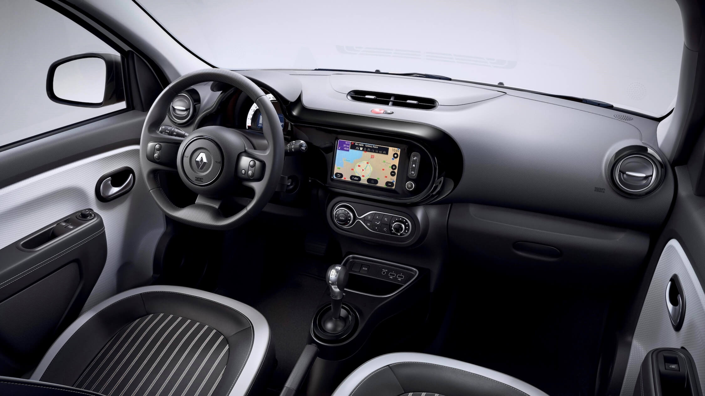 elektrische Renault Twingo ZE interieur zwart