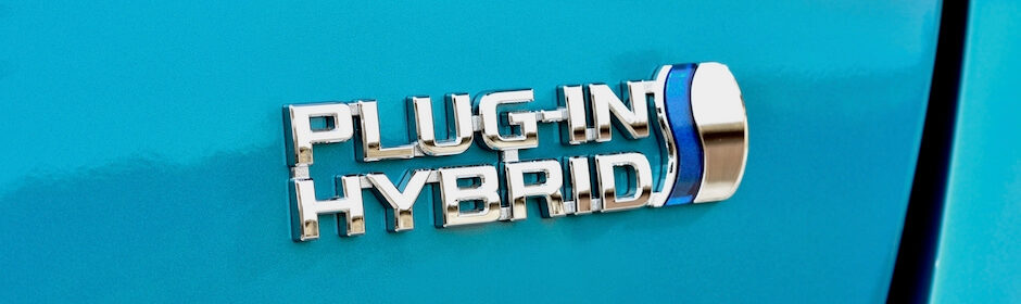 plug in hybrid logo