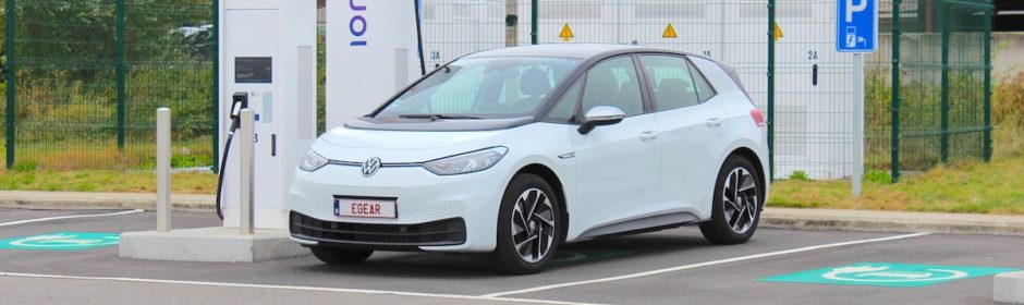 Elektrische Volkswagen ID.3 met egear nummerplaat