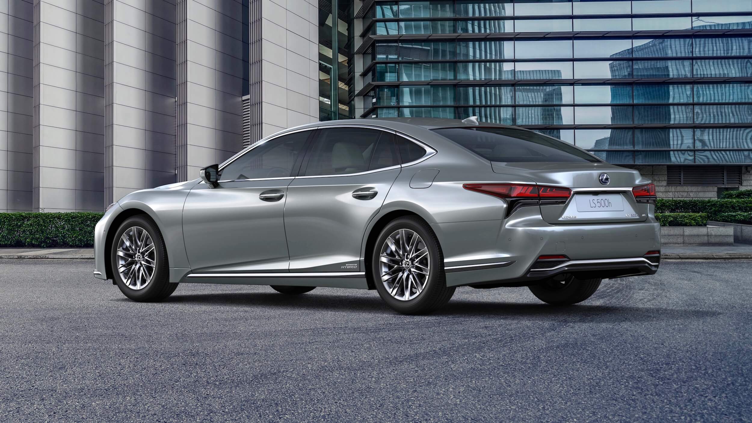 Lexus LS 500h XF50 facelift grijs