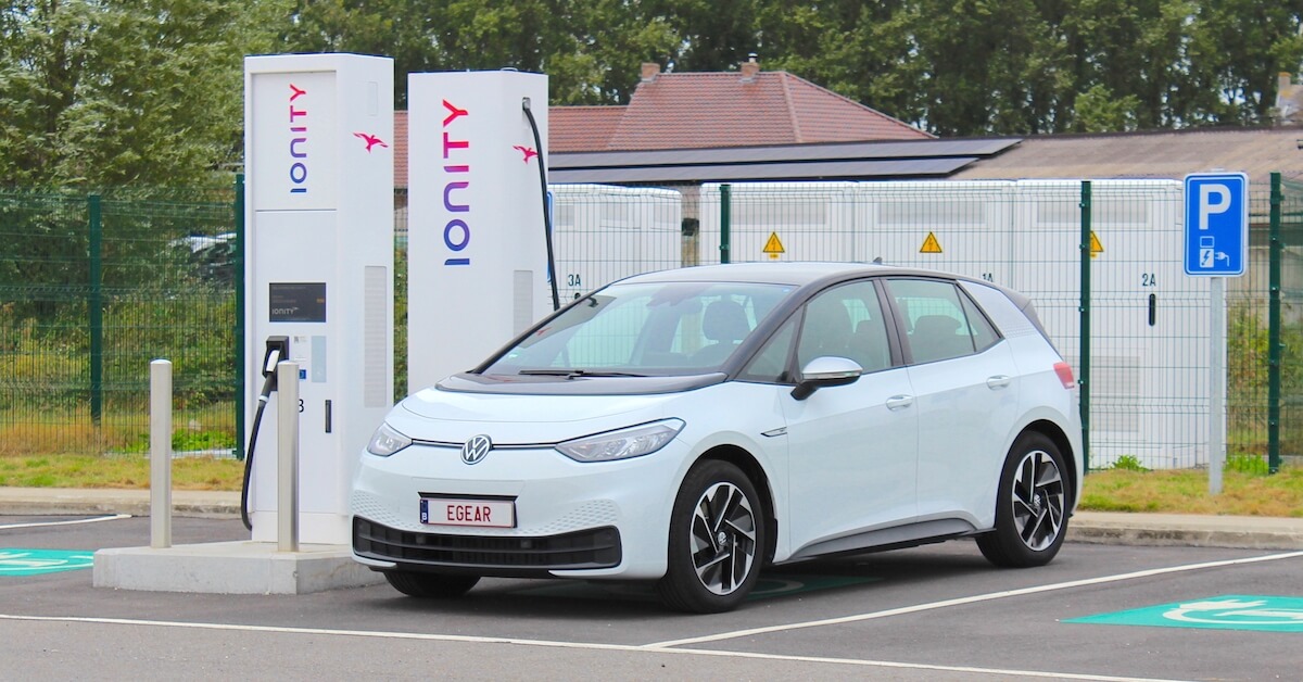 Volkswagen ID.3 aan Ionity fast charger