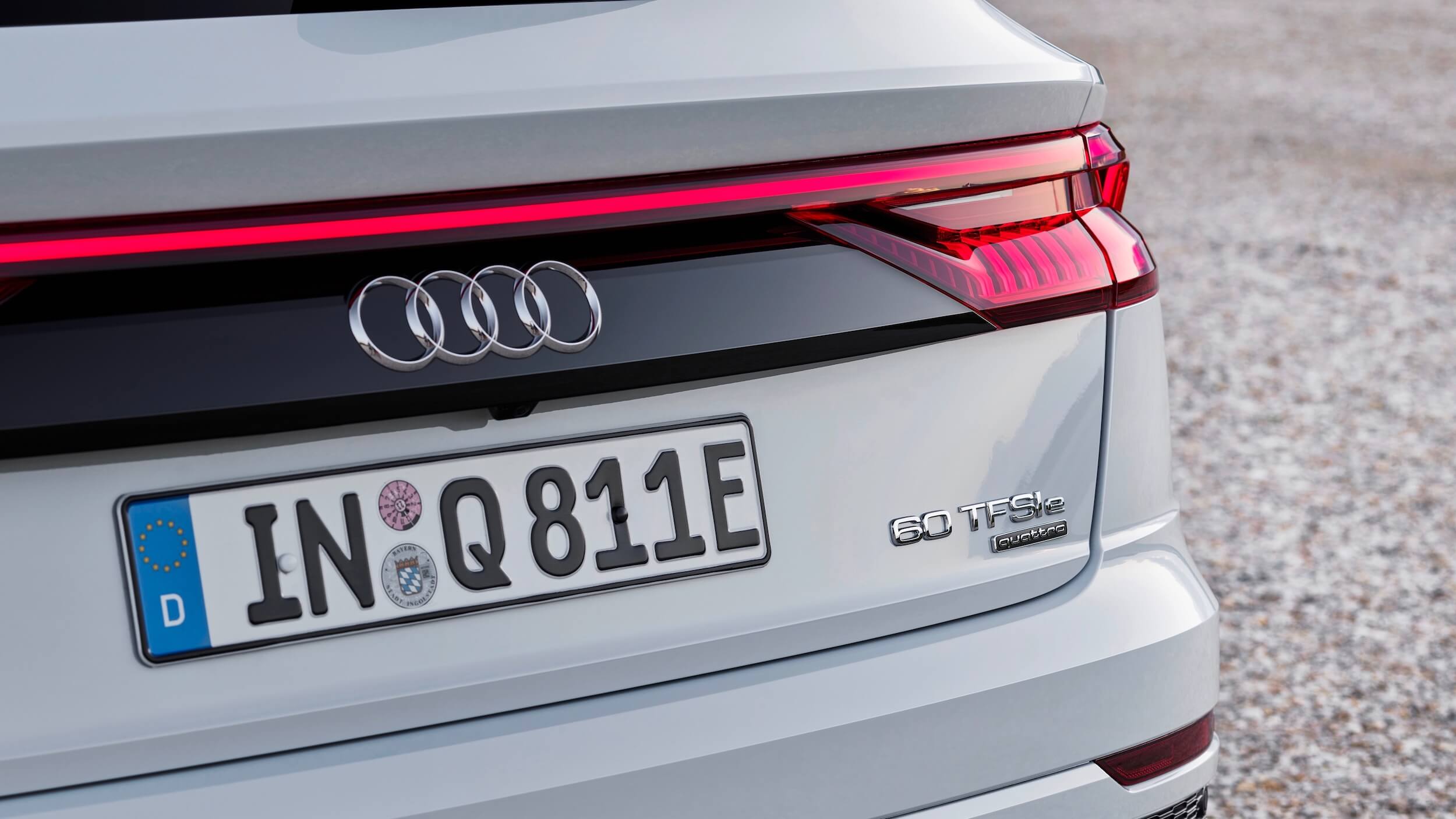 Audi Q8 60 TFSI e quattro badge logo