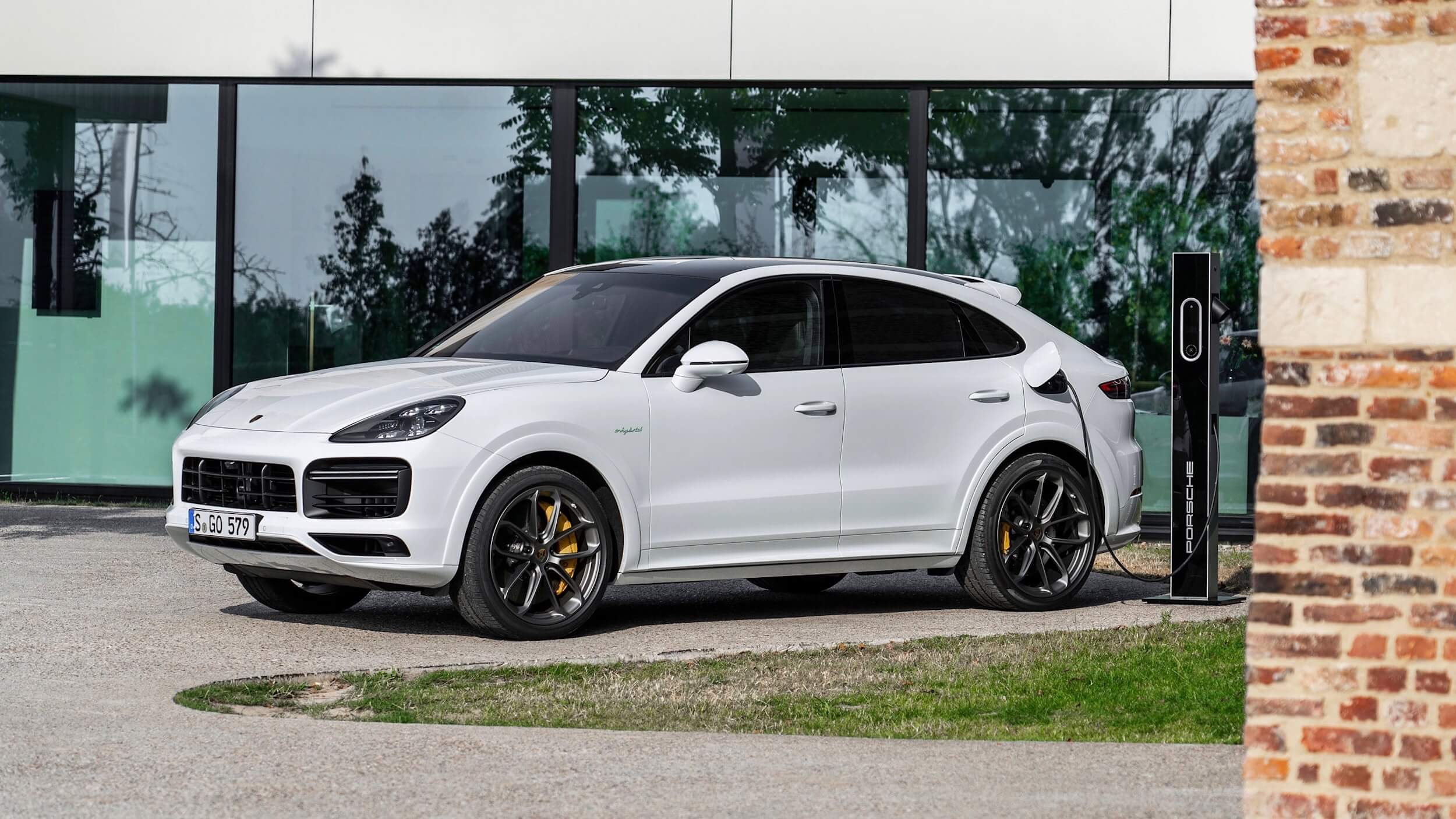 Porsche Cayenne Coupe plug in hybride