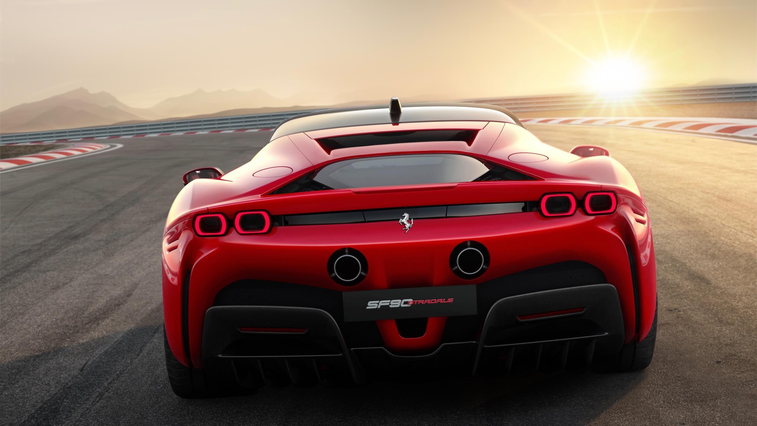 Ferrari SF90 Stradale achterkant