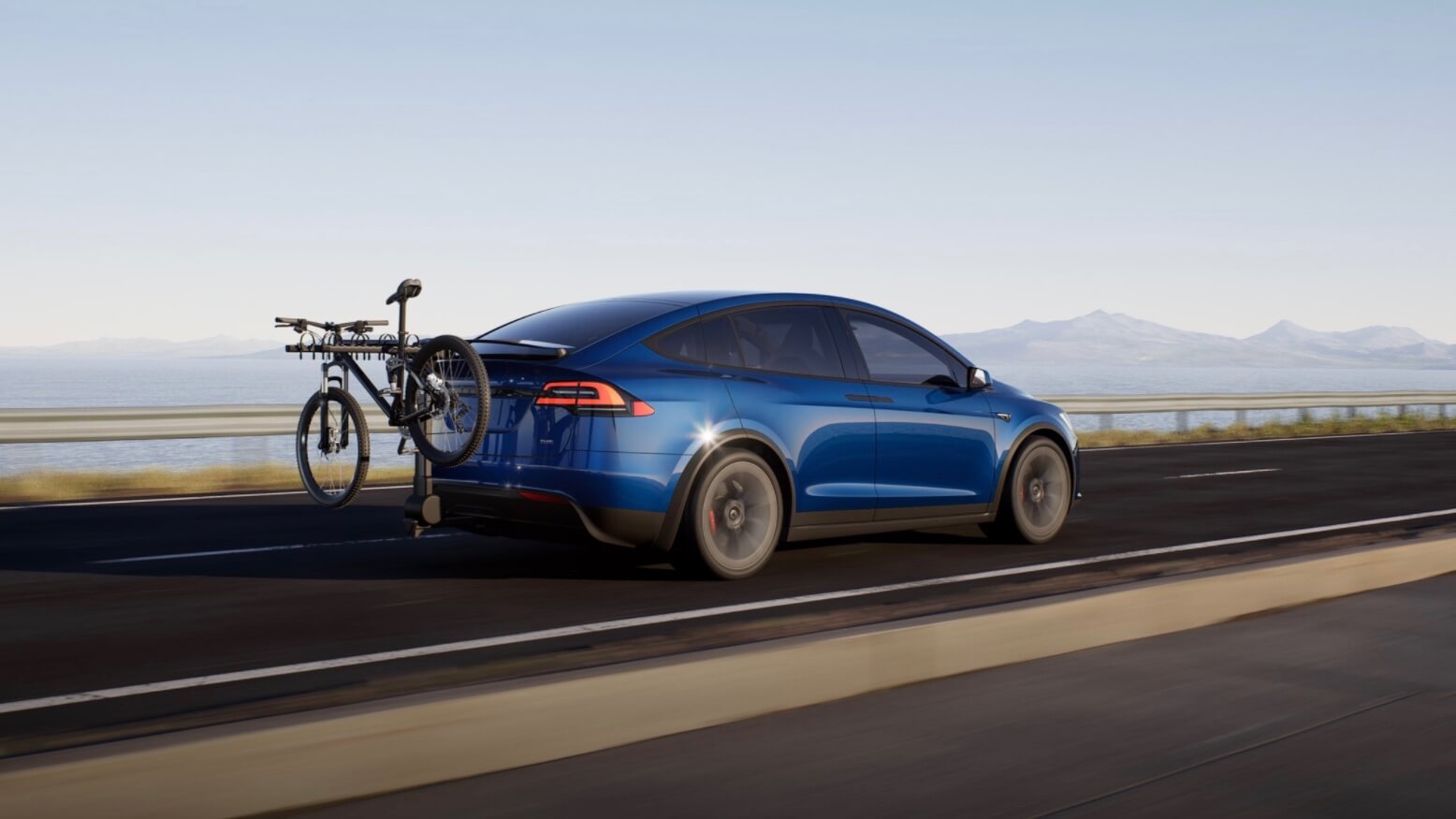 Tesla Model X met fietsdrager
