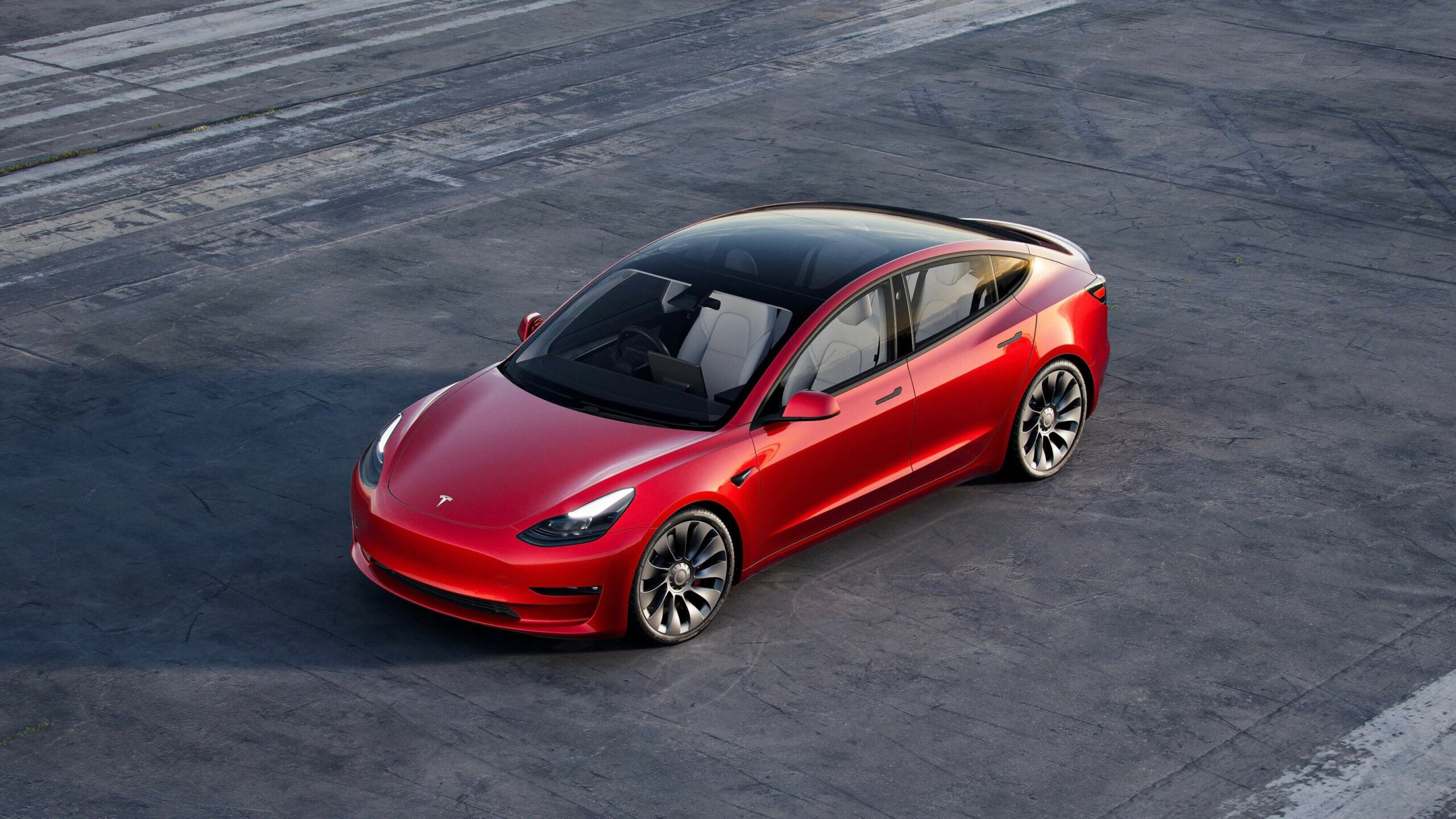 2021 Tesla Model 3 rood