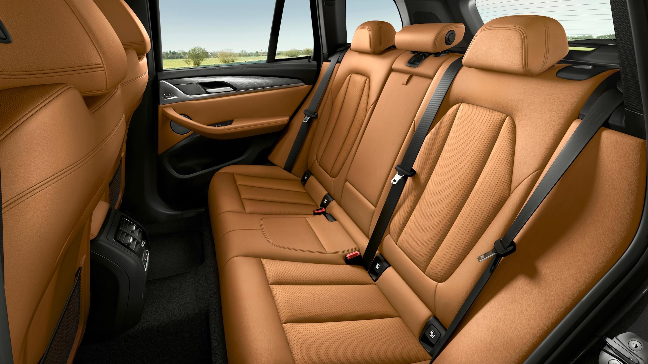 BMW X3 xDrive30e rear seats