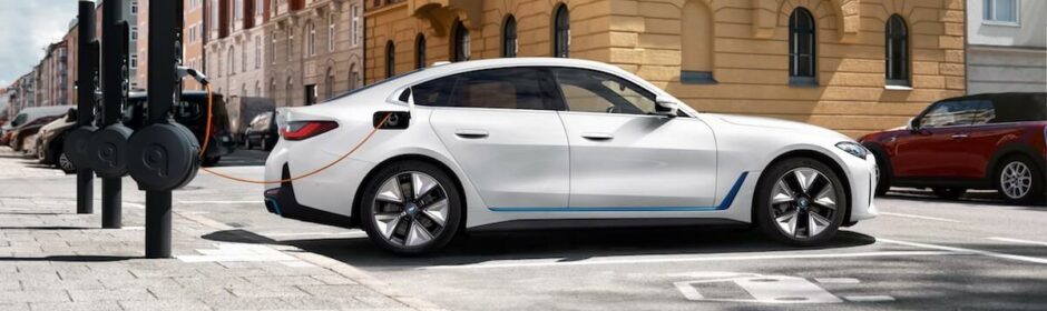 BMW i4 laadpaal