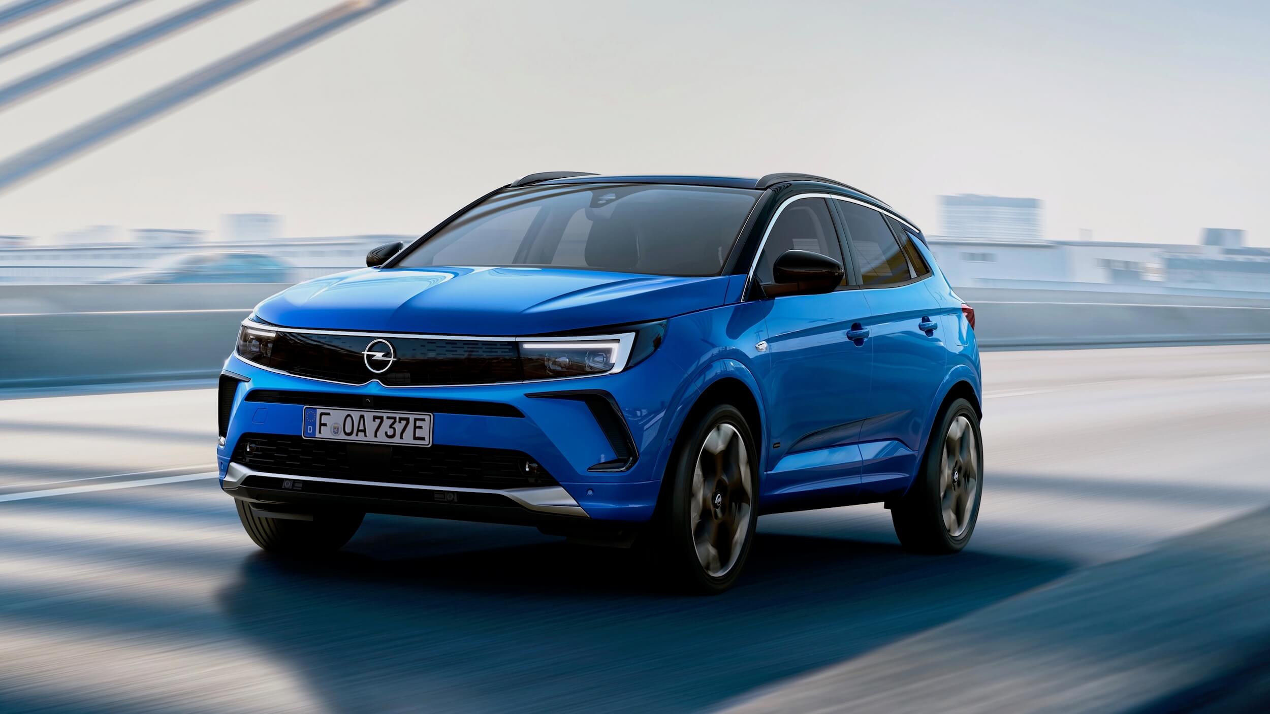 Opel Grandland Hybrid 1