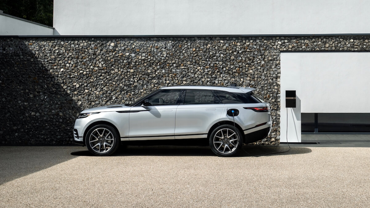 Range Rover Velar P400e PHEV opladen