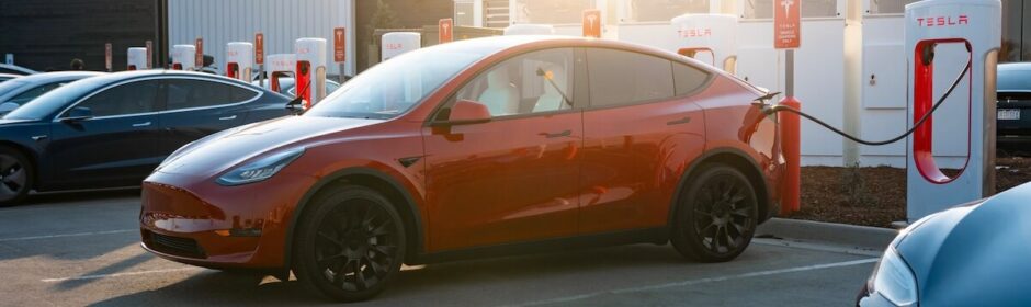 Model Y aan Supercharger