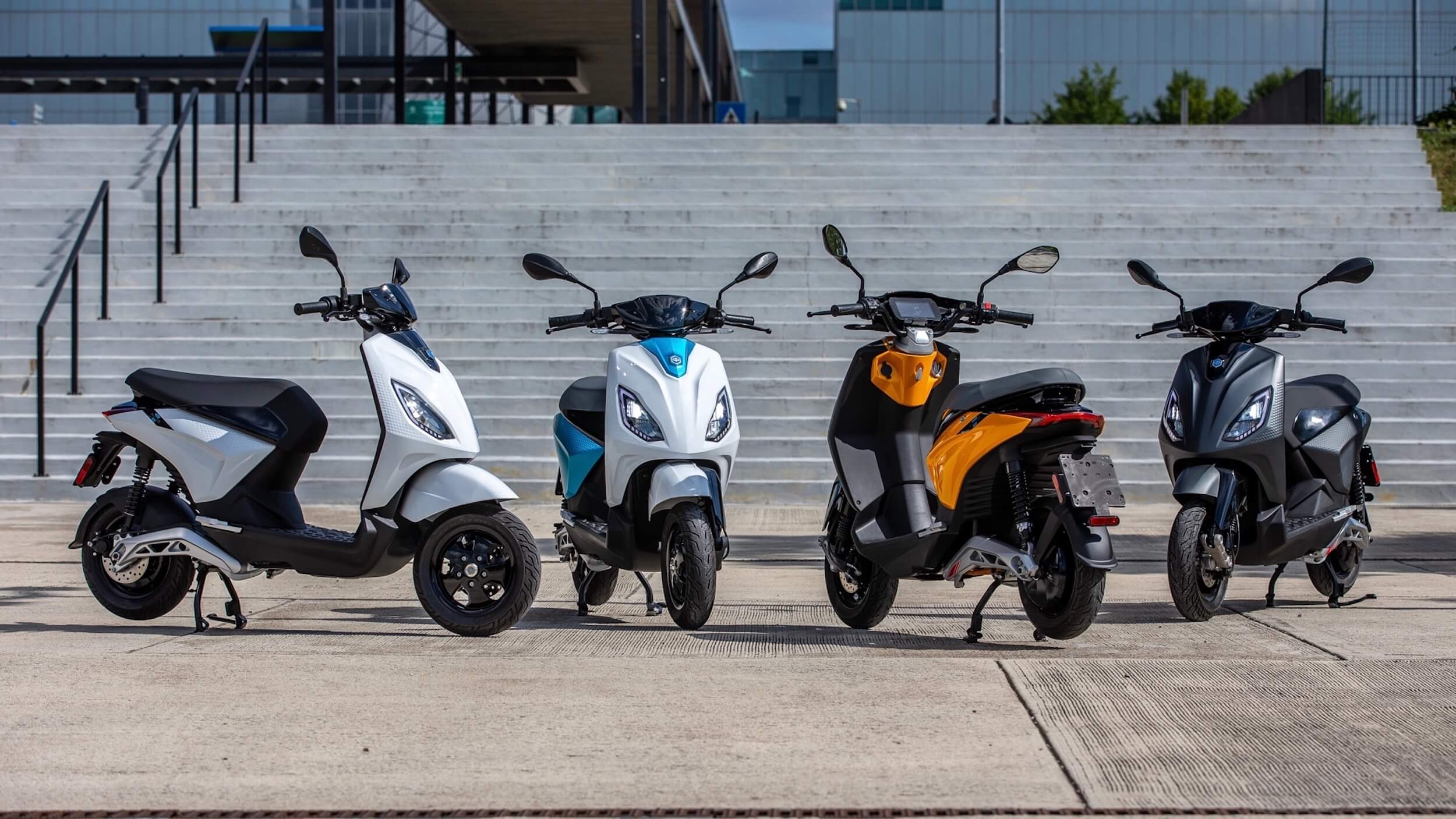 Elektrische Piaggio 1 scooter 6