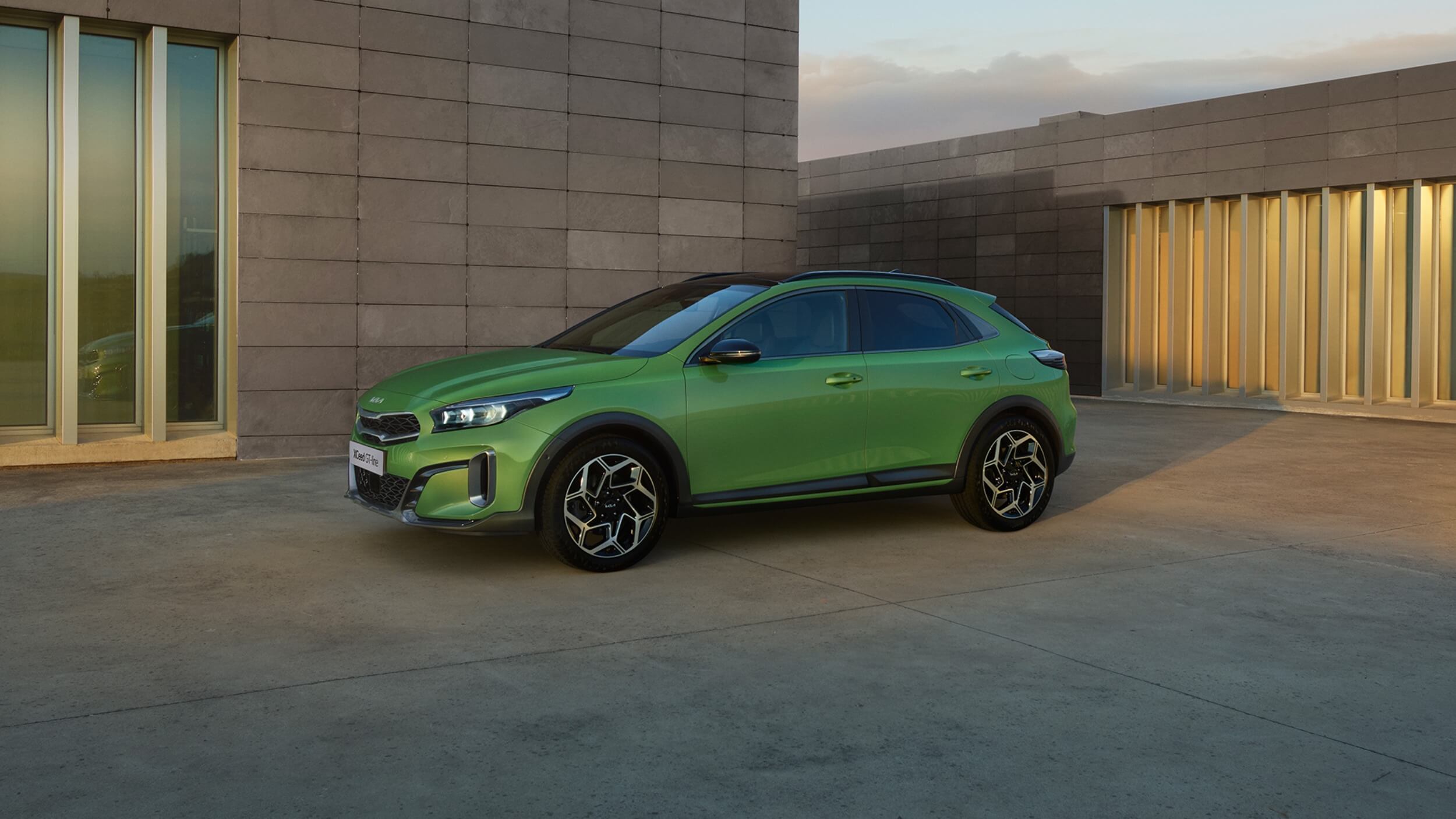 kia xceed phev 2023 1