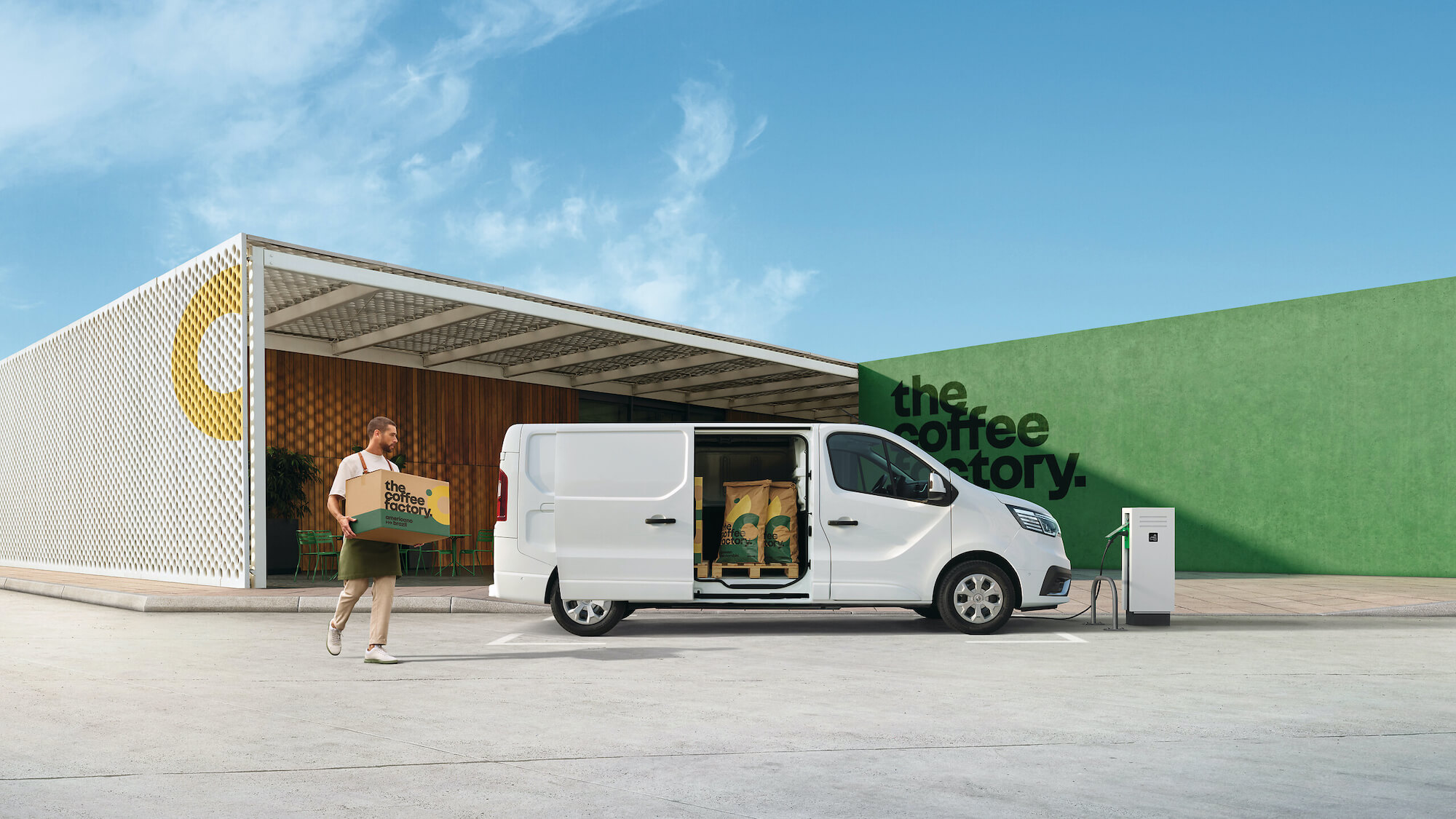 Renault Trafic Van E Tech 1