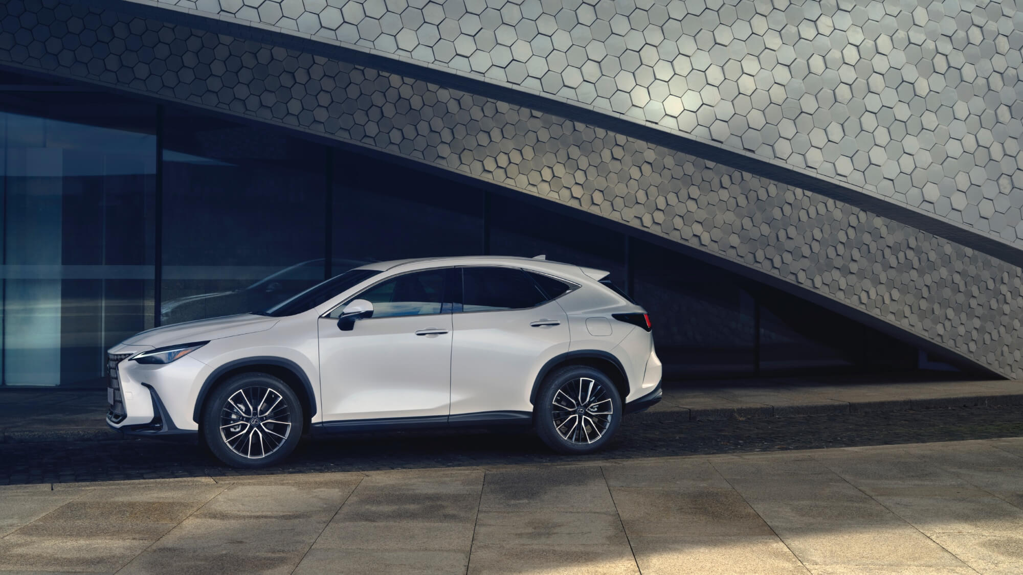 Lexus NX 350h 4