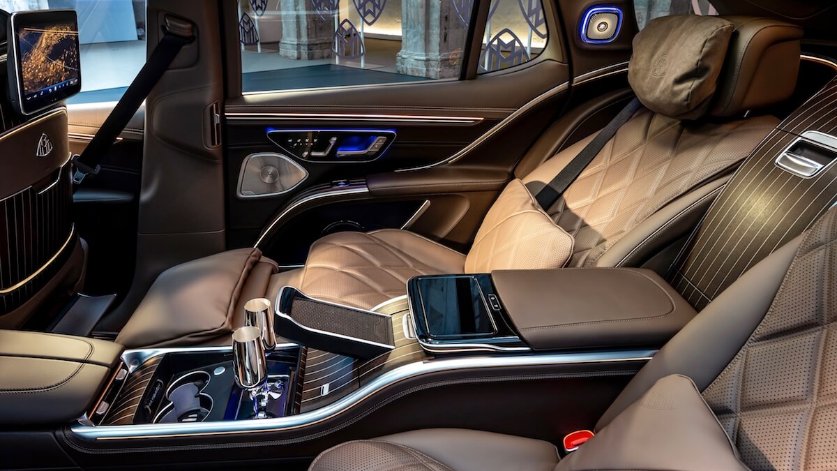 Mercedes Maybach EQS 680 SUV interieur