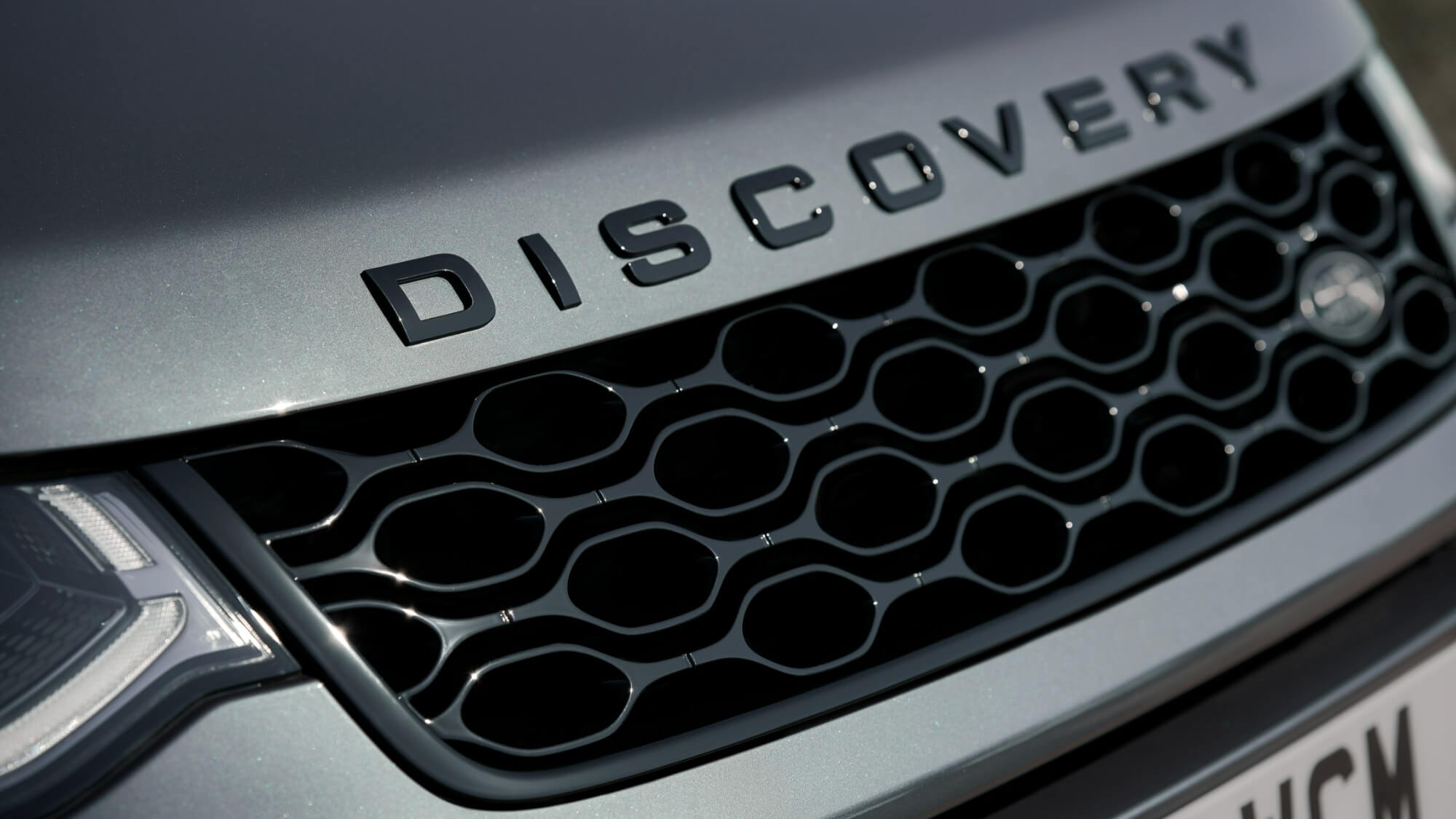 land rover discovery sport phev 6