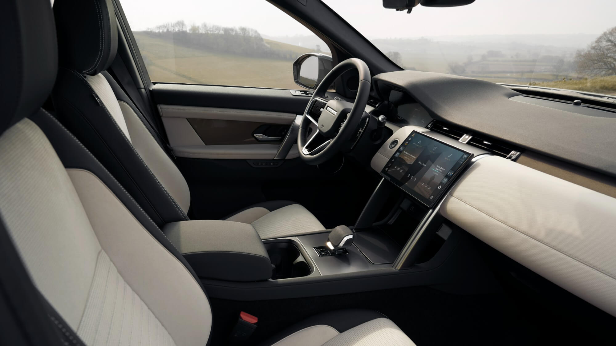 land rover discovery sport phev 9