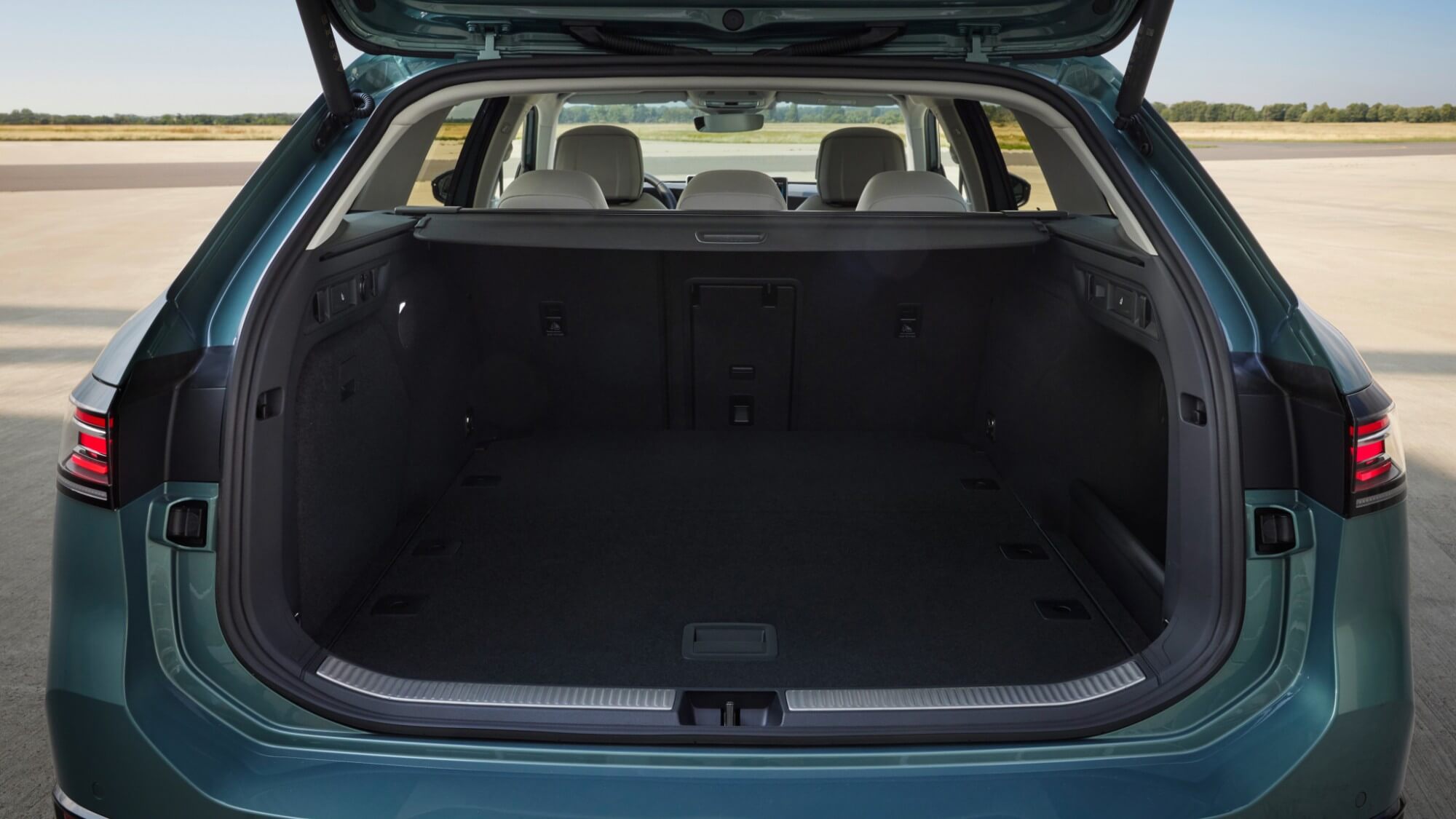2024 Volkswagen Passat PHEV koffer