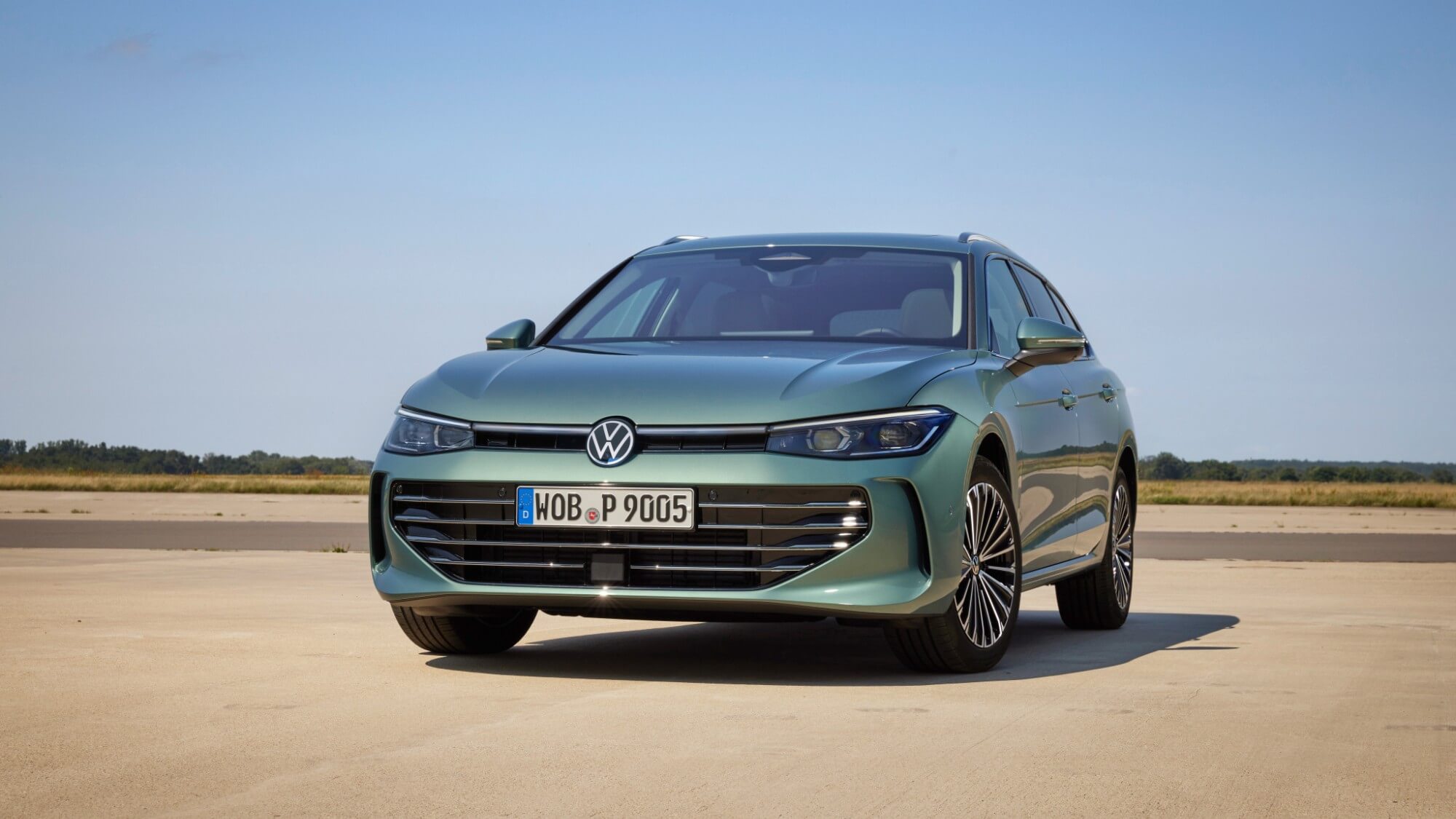 2024 Volkswagen Passat PHEV voor