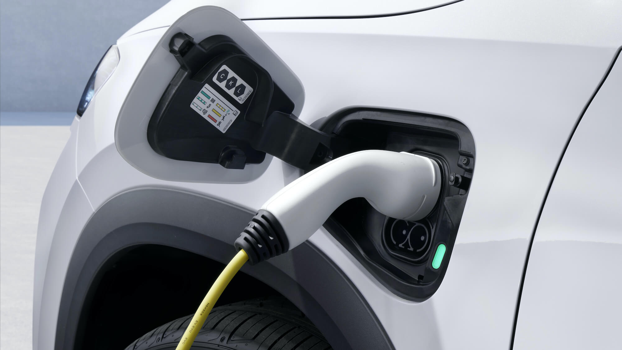 Skoda Kodiaq PHEV charging plug