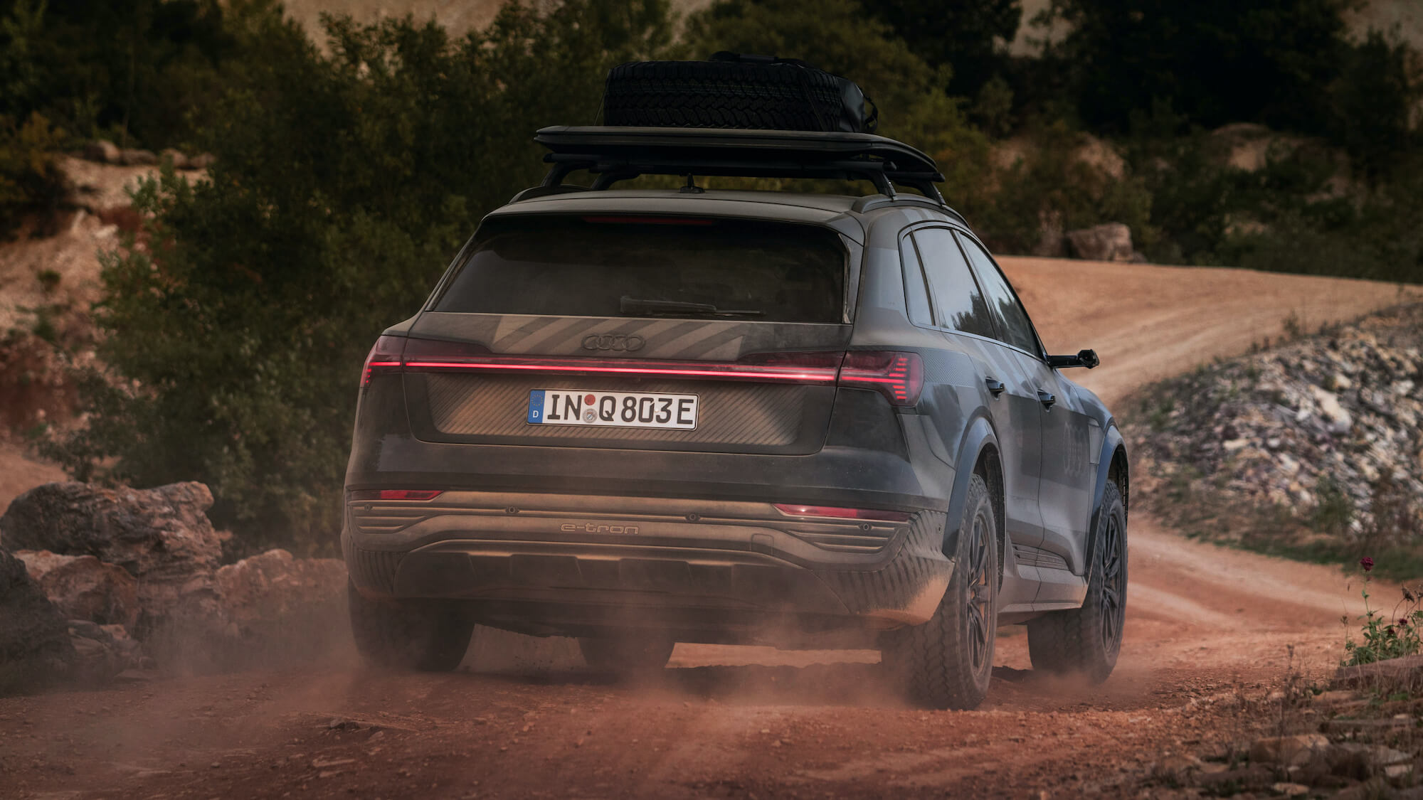 Audi Q8 e-tron Dakar 1