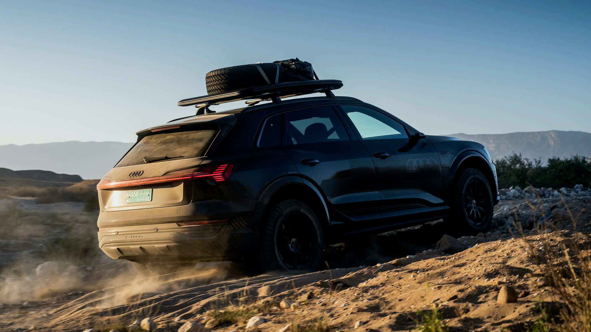 Audi Q8 e-tron Dakar 5