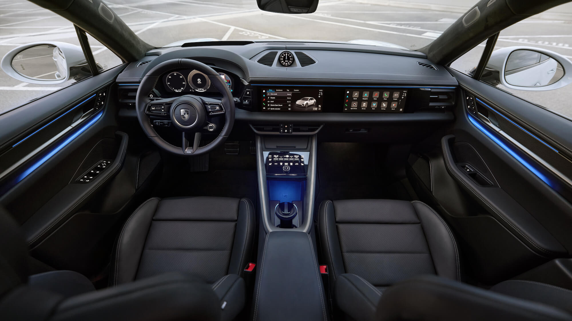 Elektrische Porsche Macan interieur zwart