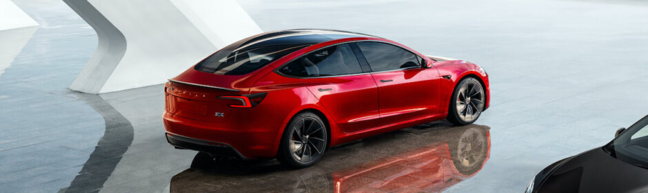 Tesla Model 3 Performance rood 2024