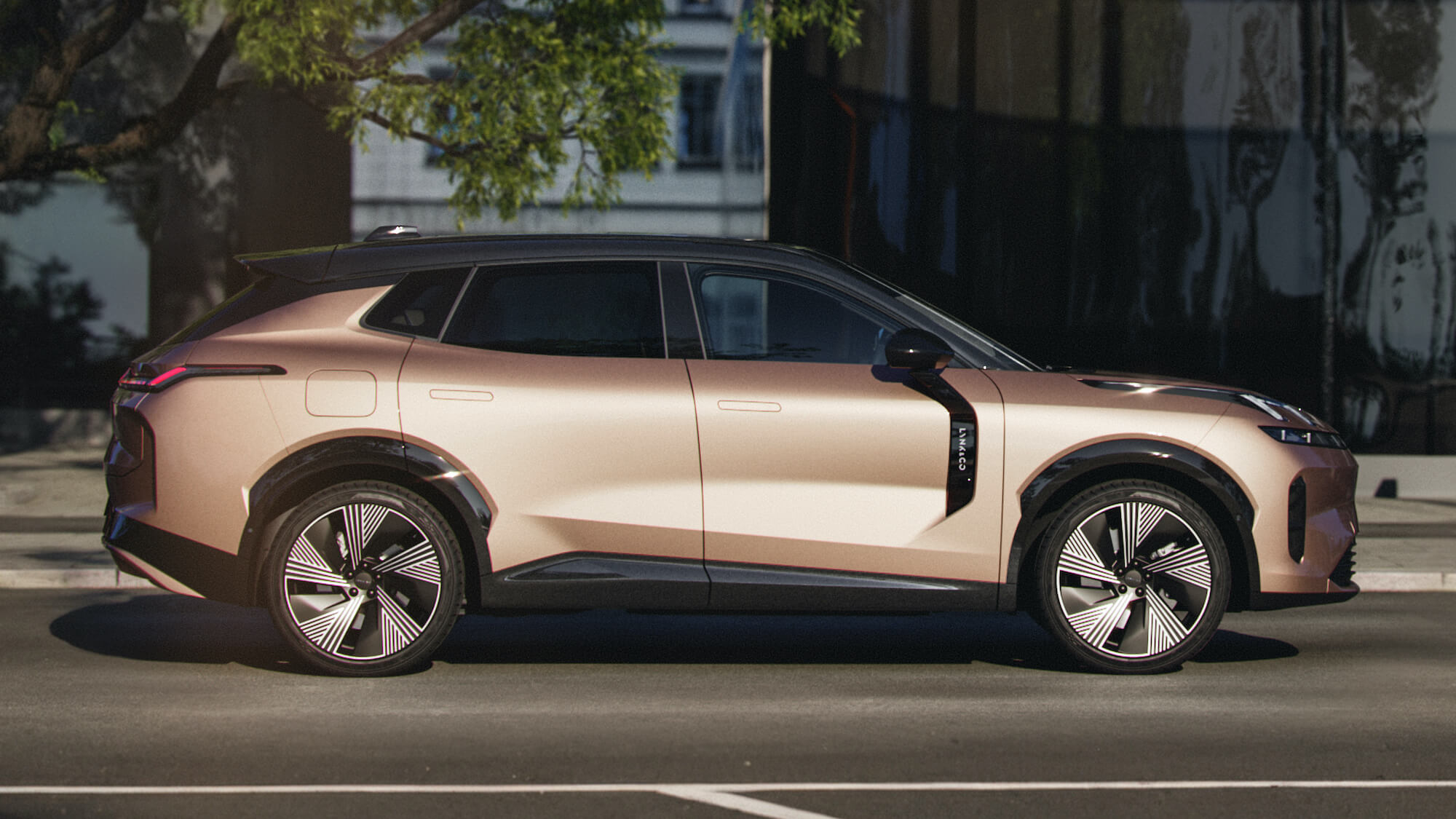 Lynk Co 08 2
