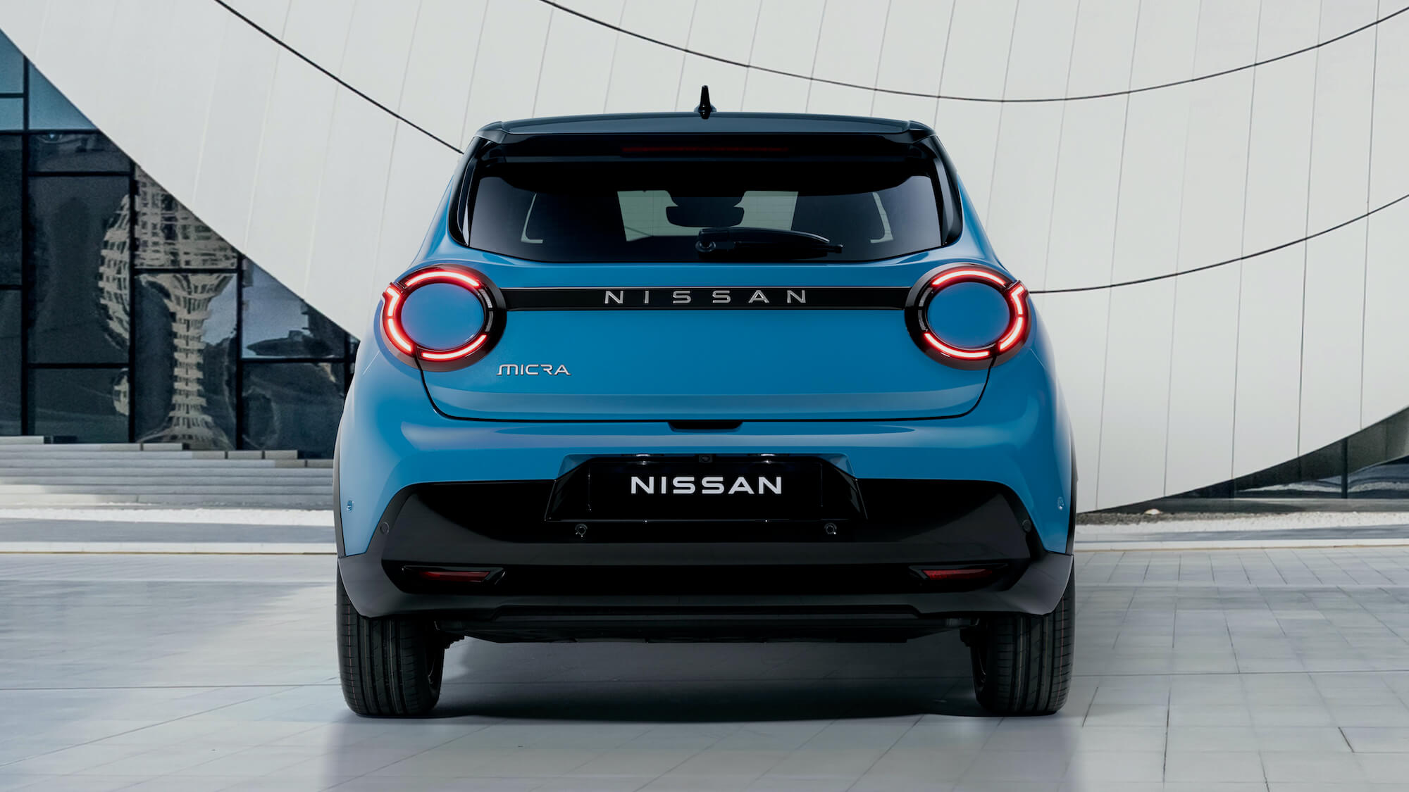 Nissan Micra EV 4